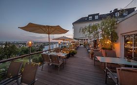 Hotel Schoene Aussicht